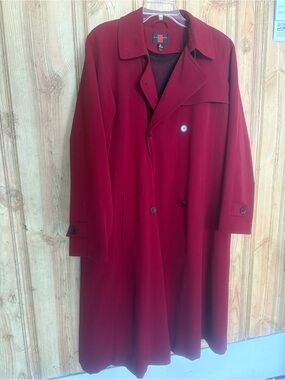 Gallery women’s Red Double-Breasted Trench Coat size 10